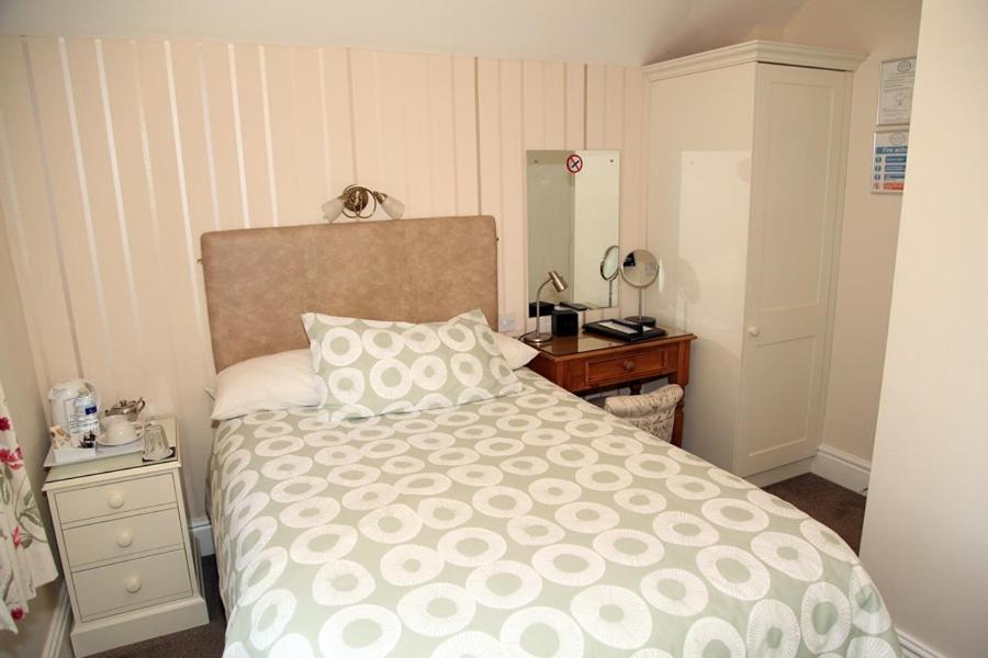 The Hinton Guest House 너츠포드 외부 사진