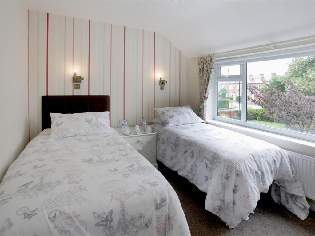 The Hinton Guest House 너츠포드 외부 사진