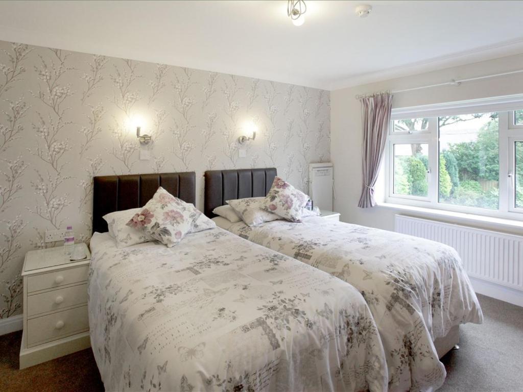 The Hinton Guest House 너츠포드 외부 사진