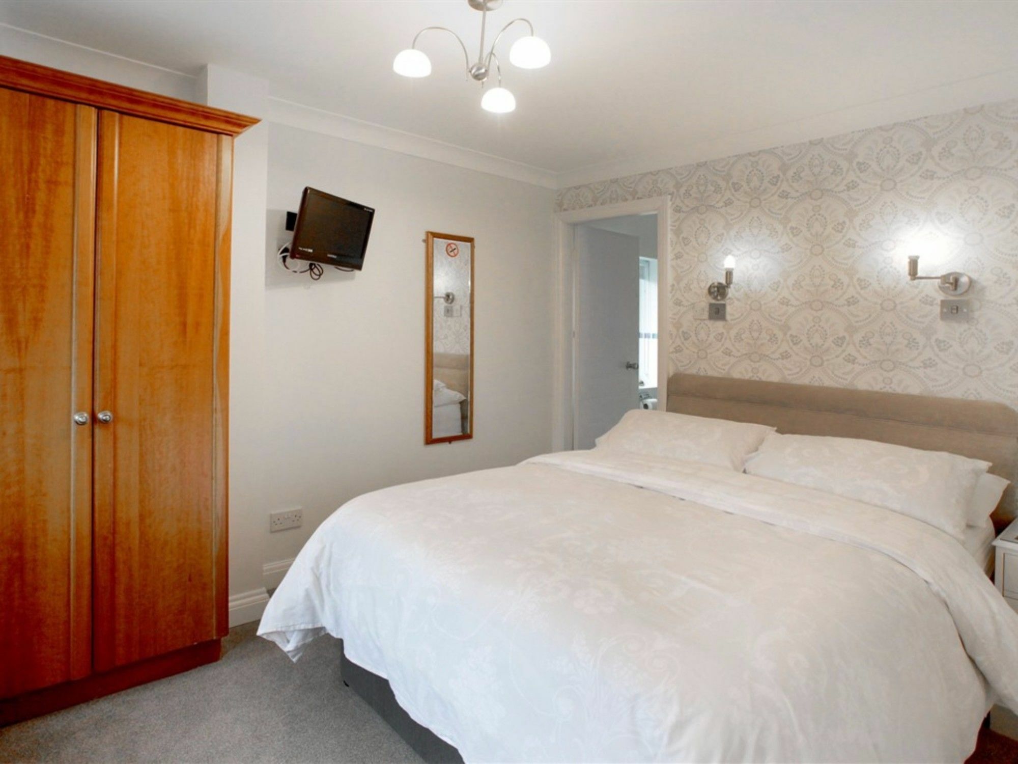 The Hinton Guest House 너츠포드 외부 사진